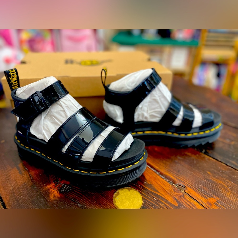 Dr martens sandals
